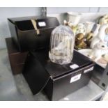 A PAIR OF ARTHUR PRICE BOXED BRANDY BALLOONS, EACH WITH AN ELECTROPLATED SPIRIT BURNER STAND, A PAIR
