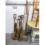 A LARGE QUANTITY OF GARDEN TOOLS TO INCLUDE; SAWS, SPADES, FORKS, RAKES ETC.....