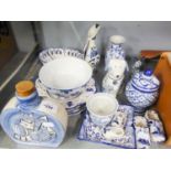 14 PIECES OF BLUE AND WHITE POTTERY TO INCLUDE; CLOGS, RUSHTON POTTERY JURBY 'ISLE OF MAN', PLATES