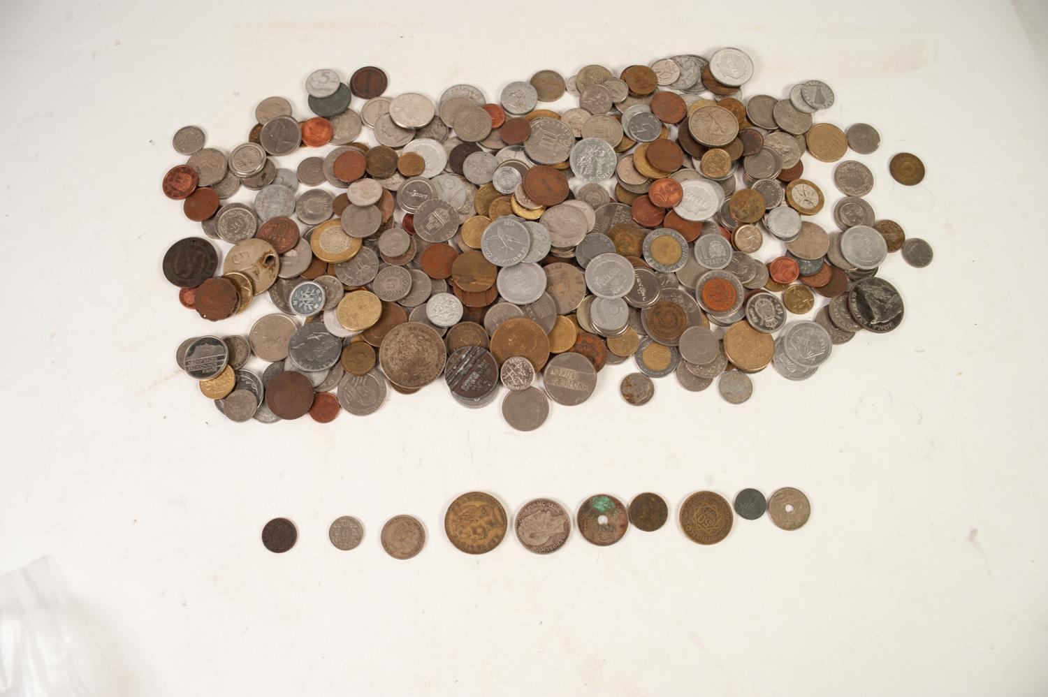 GOOD SELECTION OF MID TWENTIETH CENTURY EUROPEAN COINAGE AND SMALL SELECTION OF WORLD COINAGE,