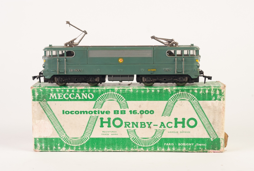 'HORNBY - ac HO' FRENCH BOXED BB 16.000 ELECTRIC LOCOMOTIVE BB 16009 in S.N.C.F. green livery and - Image 2 of 3