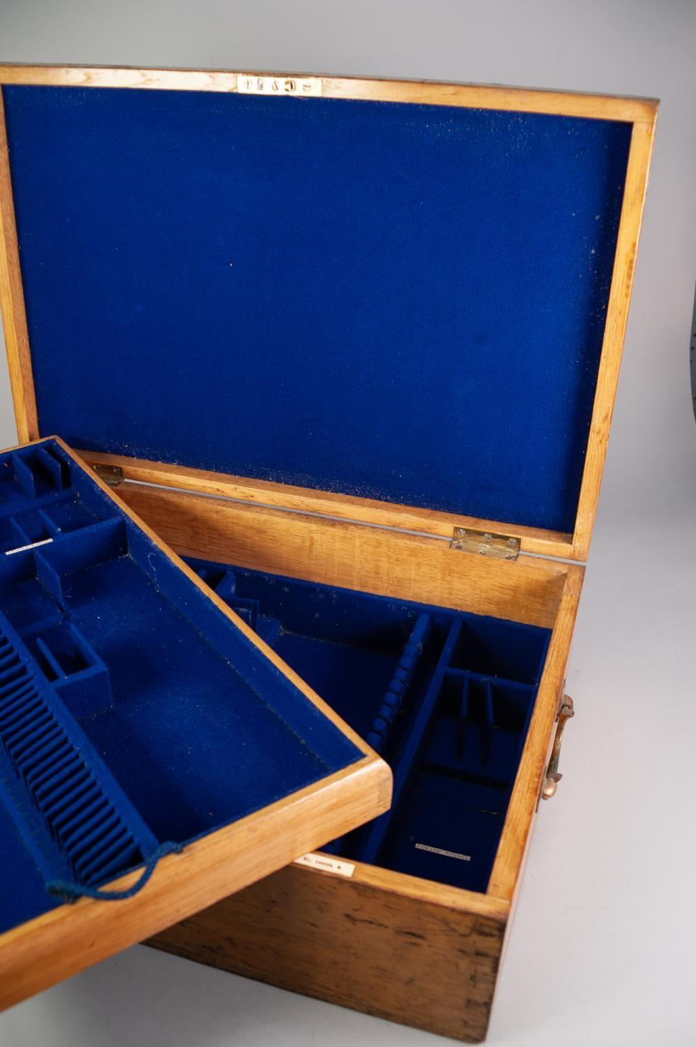 OAK CANTEEN LINED WITH ROYAL BLUE VELOUR, originally housing the previous lot with a removable tray, - Image 3 of 5