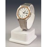 GENT'S BULOVA QUARTZ STAINLESS STEEL WRIST WATCH, water resistant, circular white Roman dial with