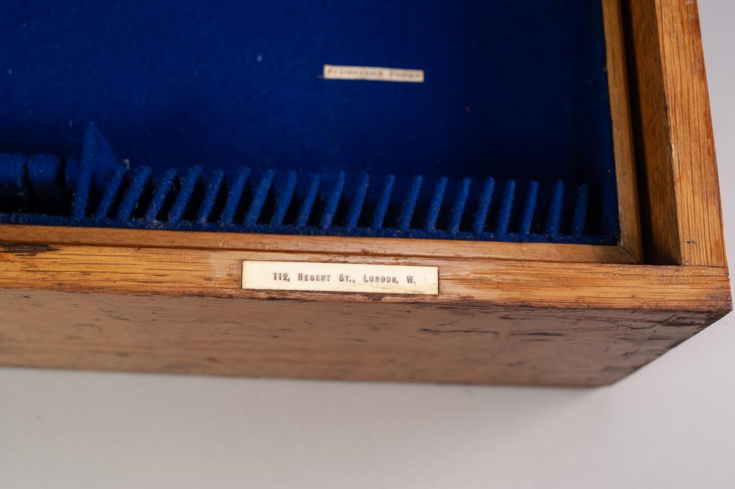 OAK CANTEEN LINED WITH ROYAL BLUE VELOUR, originally housing the previous lot with a removable tray, - Image 4 of 5