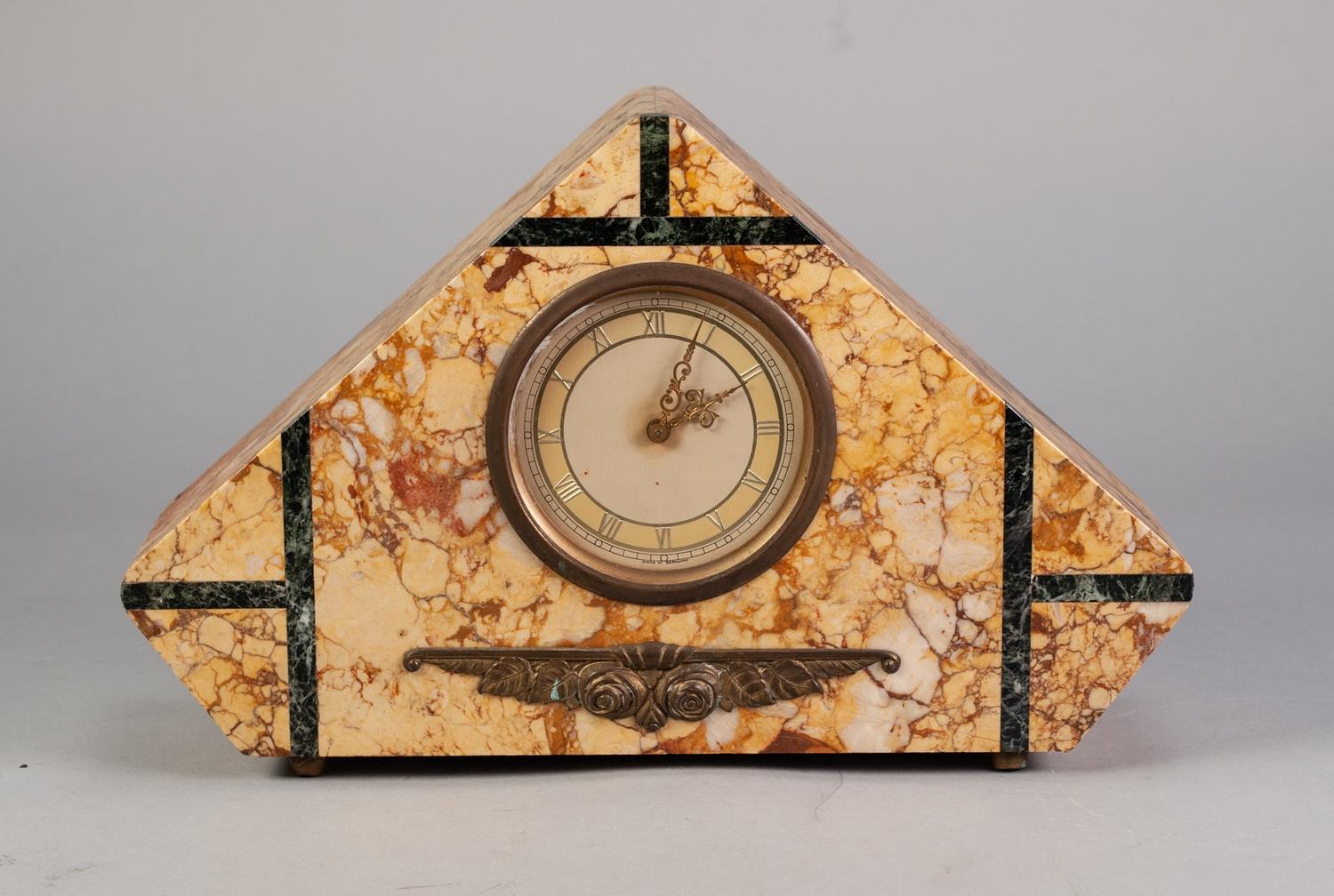 ART DECO VEINED CREAM AND BLACK MARBLE TRIANGULAR SHAPED MANTEL CLOCK, with Roman chapter ring, 14