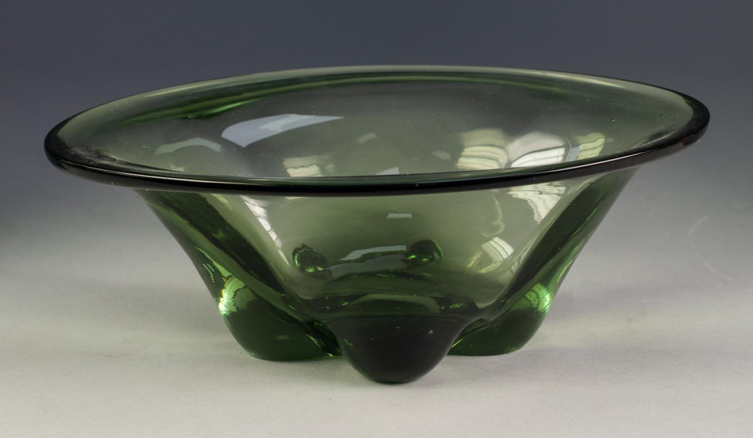 GREEN ART GLASS BOWL, of oval, steep sided form, with quatrefoil base, 4 ¼? (10.8cm) high, 11 ½? x 8 - Image 2 of 2