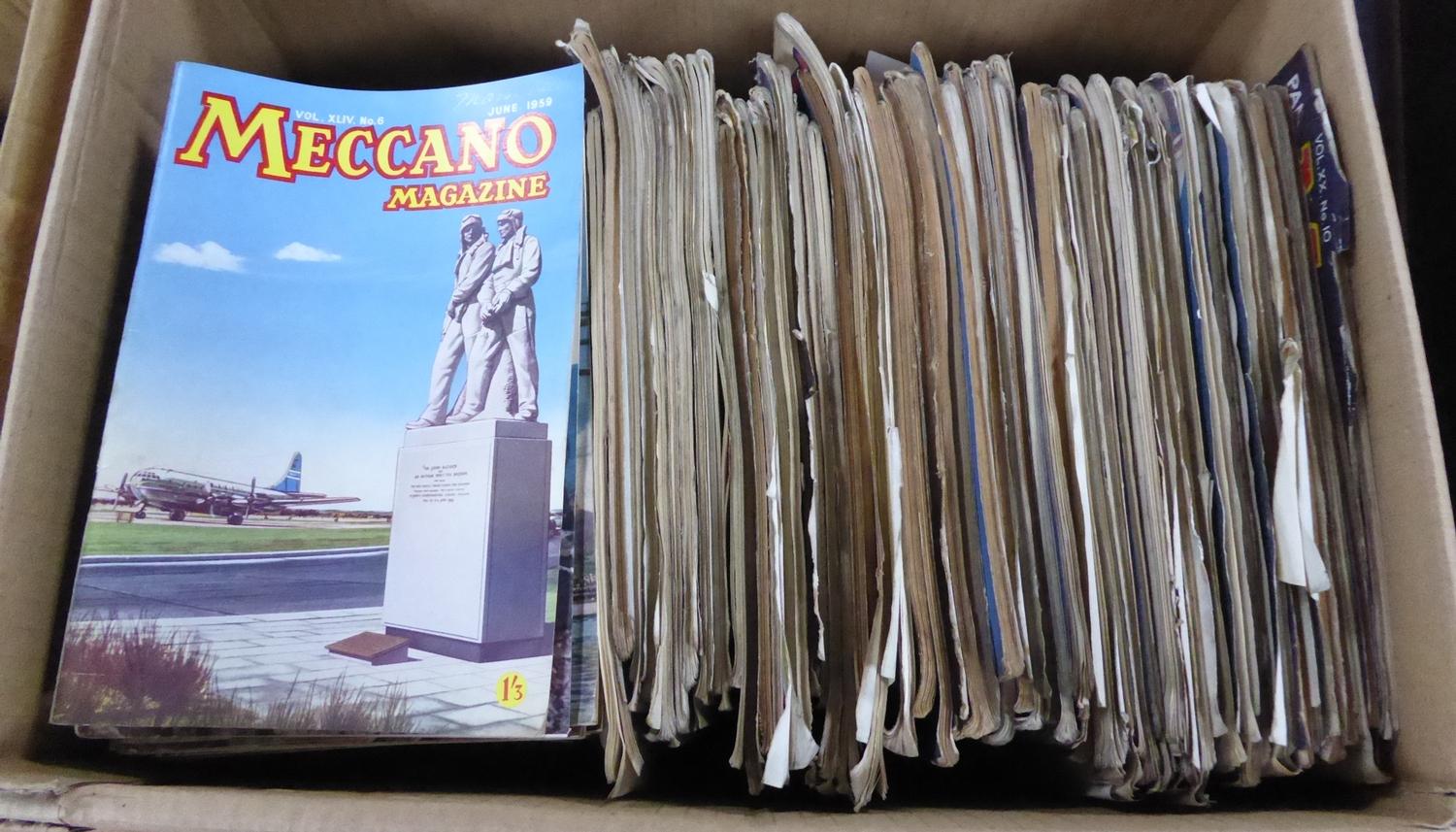 LARGE SELECTION OF VINTAGE MECCANO MAGAZINES ranging from 1930s to 1950s, approximately 130