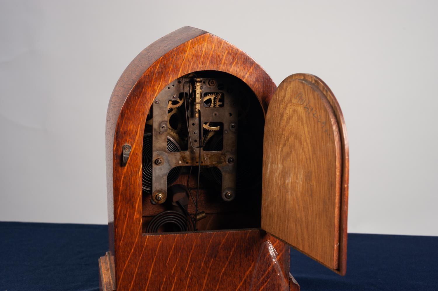 EARLY TWENTIETH CENTURY INLAID OAK LANCET TOP MANTLE CLOCK, the 5 ¼? Arabic dial powered by a - Image 3 of 3