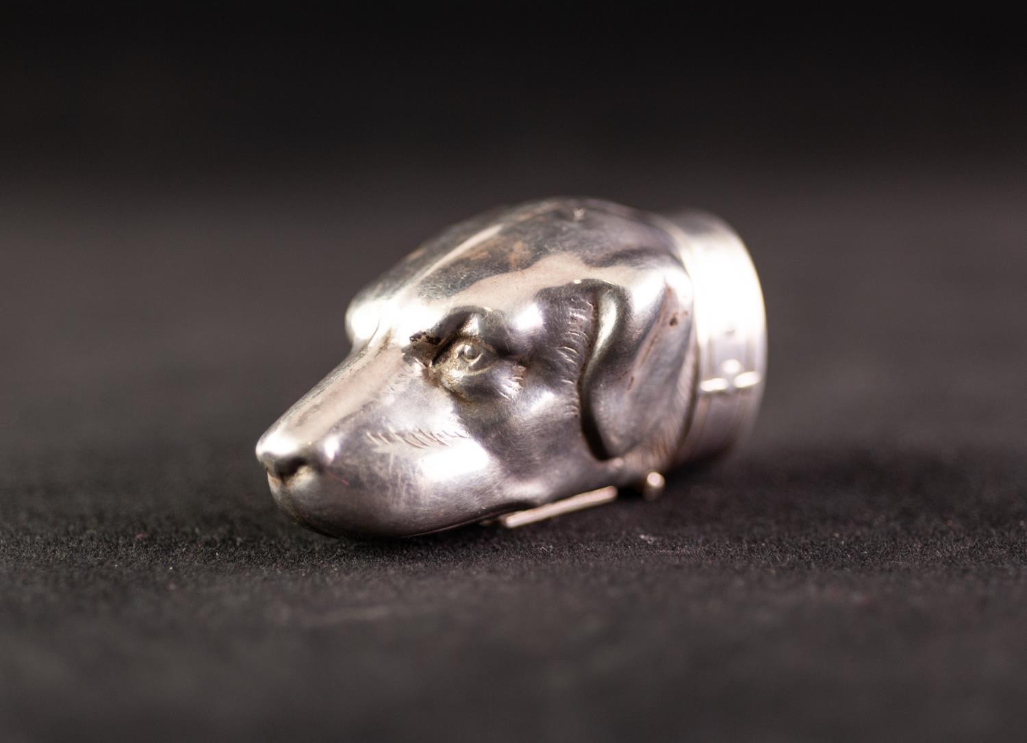 925 MARK SILVER COLOURED METAL HOUNDS HEAD VESTA BOX hinged at the neck the oval lid banded as a dog - Image 7 of 7