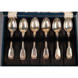 A SET OF SIX WILLIAM IV SILVER FIDDLE THREAD AND SHELL PATTERN TEASPOONS, London 1883, 6oz in