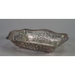 A PRE-WAR SILVER PIERCED DISH, Sheffield 1937, 12oz