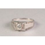 18ct WHITE GOLD AND SOLITAIRE DIAMOND RING, the round brilliant cut diamond in a rectangular four