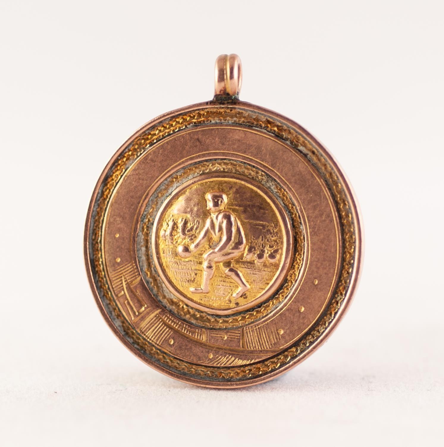 9ct GOLD LAWN BOWLS MEDALLION, 6.49g