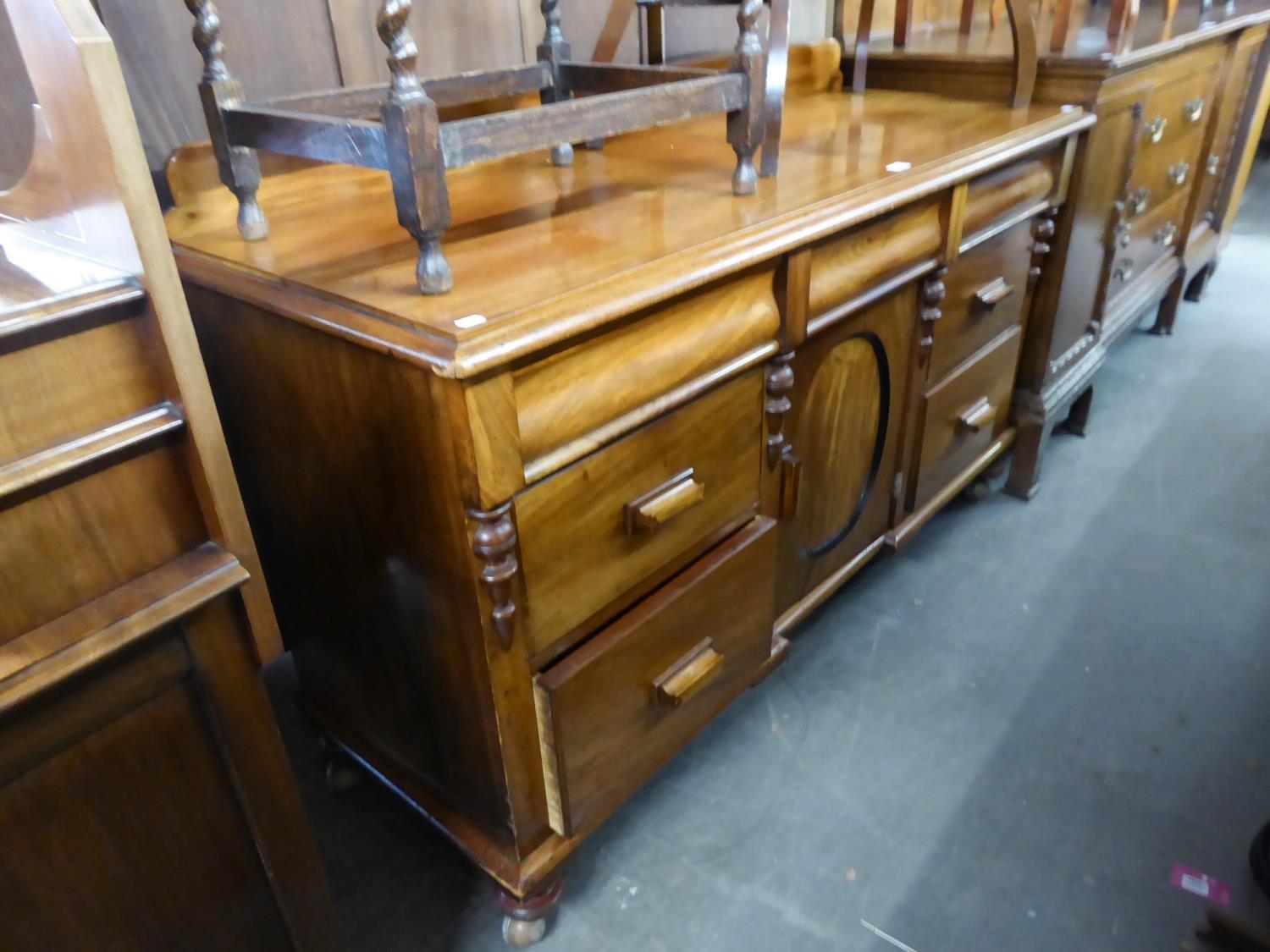 VICTORIAN MAHOGANY SIDEBOARD WITH LEDGE BACK, THREE PIANO FRONTED FRIEZE DRAWERS SANS HANDLES,