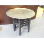 CAIRO WARE BROWN TOPPED TABLE ON FOLDING BASE
