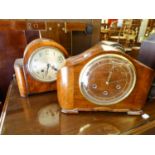 SMITHS CIRCA 1940's WALNUT WOOD CASED MANTEL CLOCK WITH MOVEMENT STRIKING, CHIMING ON FOUR HOURS, 13