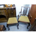 SET OF FIVE MAHOGANY DINING CHAIRS WITH RECTANGULAR RAIL BACKS, DROP-IN SEATS, CABRIOLE FRONT