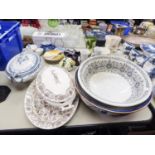 SELECTION OF CERAMICS TO INCLUDE ROYAL PREMIUM T&R BOOTE, LAHORE, MEATPLATE, TUREEN AND COVER; HENRY