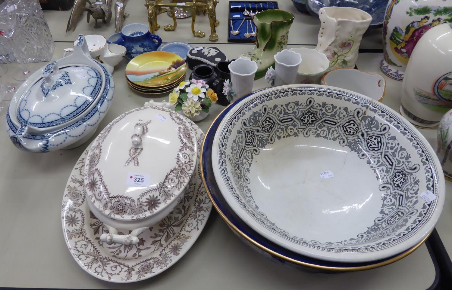 *A SELELCTION OF CERAMICS TO INCLUDE; ROYAL PREMIUM T & R BOOTE, LAHORE MEATPLATE, TUREEN AND COVER,