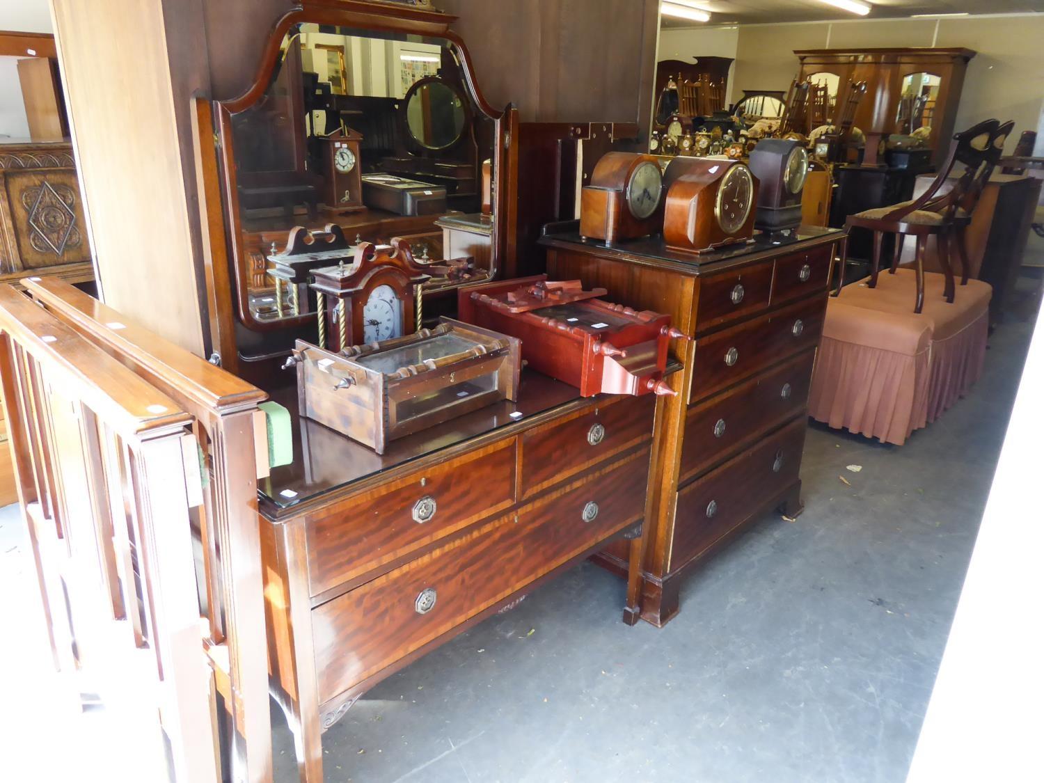 BLIND FRET CARVED MAHOGANY BEDROOM SUITE OF THREE PIECES, VIZ A THREE DOOR WARDROBE, 5' 3" WIDE, A - Image 4 of 5