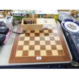 HENRI CHAVET BOXWOOD STAUNTON CHESS SET IN WOODEN SLIDE TOP BOX AND THE MARQUETRY CHESSBOARD