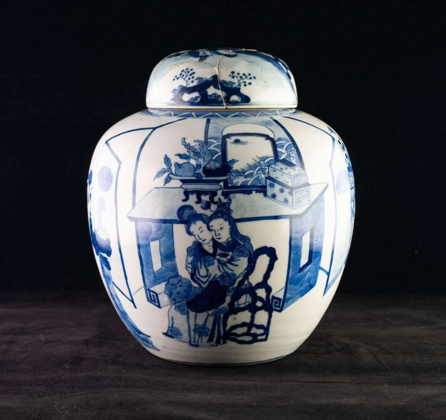 NINETEENTH CENTURY CHINESE BLUE AND WHITE PORCELAIN GINGER JAR AND COVER, of typical form, well