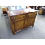 *BEVAN FUNNELL REGENCY STYLE MAHOGANY SIDE CABINET, THE TWO DOORS EACH FACED AS A FALSE DRAWER