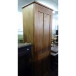 A TALL PINE KITCHEN STORAGE CUPBOARD WITH FIVE SHELVES AND KEY