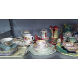 MIXED LOT OF CERAMICS TO INCLUDE; ROYAL ALBERT 'COUNTRY ROSES', PLATTER, TWO SMALL DISHES, POOLE