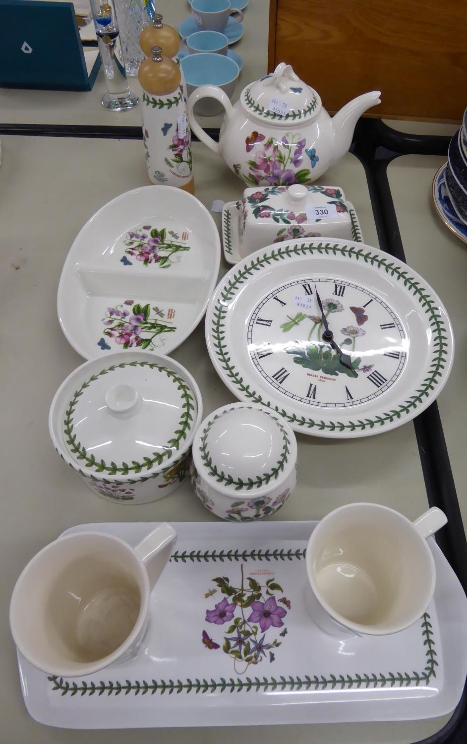 A SELECTION OF PORTMERION POTTERY TO INCLUDE; A TEAPOT, BUTTER DISH AND COVER ETC... (11 PIECES)