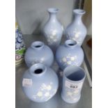 PAIR OF COPELAND SPODE BLUE AND WHITE POTTERY VASES, 3 OVULAR VASES AND ANOTHER (6)