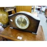 BETINA OAK STRIKING AND CHIMING 8 DAYS MANTEL CLOCK