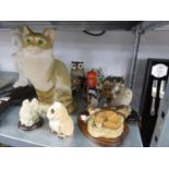 BORDER FINE ARTS AND COUNTRY ARTISTS AND OTHER RESIN MODELS OF ANIMALS AND A LARGE SEATED CAT