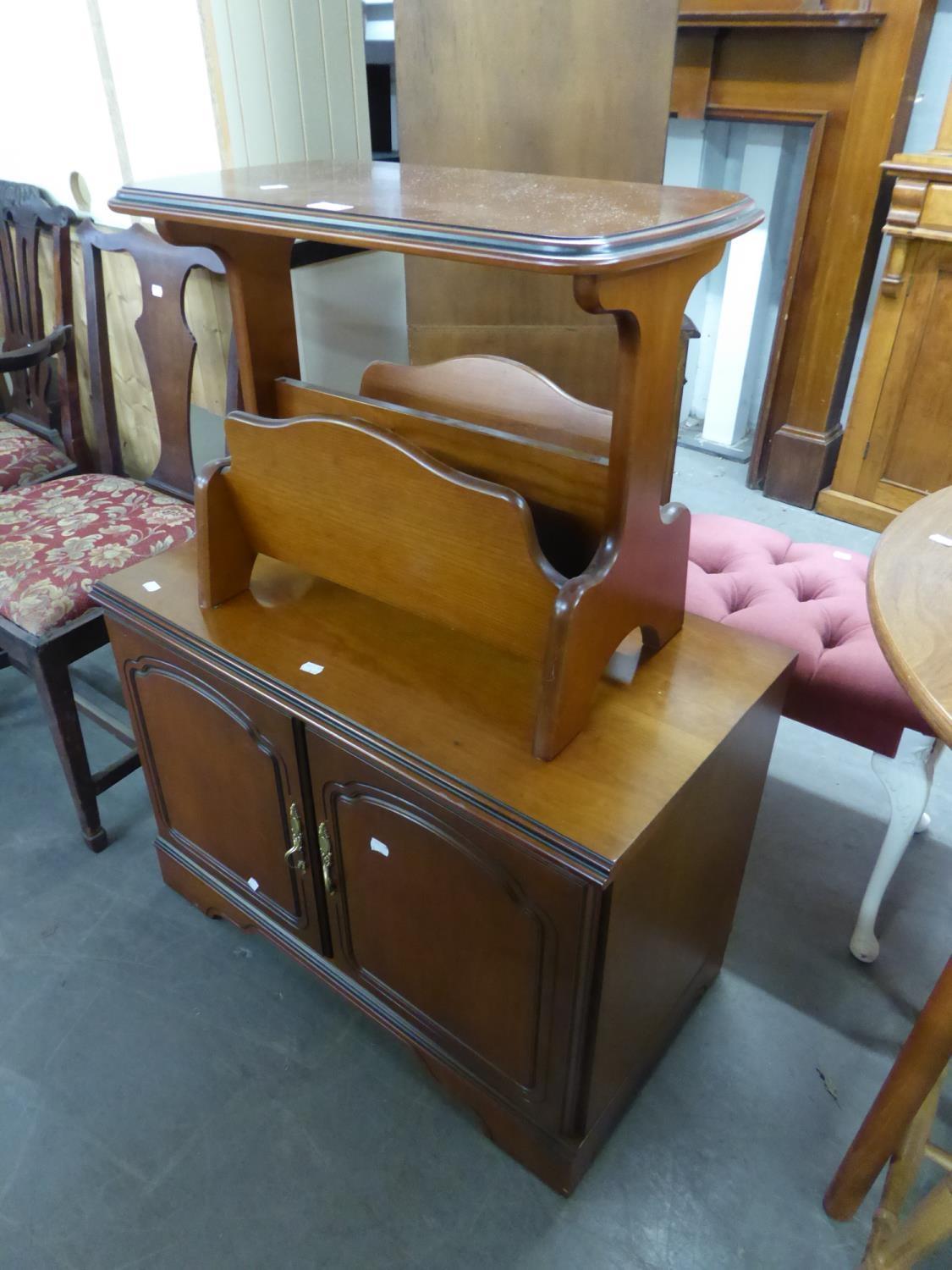 ROSSMORE MAHOGANY PERIODICAL RACK, WITH OBLONG COFFEE TABLE TOP AND A SMALL CUPBOARD WITH TWO DOORS