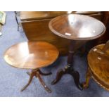 GEORGIAN MAHOGANY TRIPOD OCCASIONAL TABLE, with moulded circular top, turned column and downswept