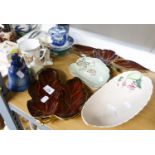 DECORATIVE ITEMS TO INCLUDE; FOUR ITEMS OF ROUGE ROYALE CARLTON WARE, THREE OTHER LEAF SHAPED