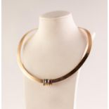 9ct GOLD STIFF TORQUE SHAPE OPEN BACKED NECKLACE, with sliding gold coloured metal collar to the