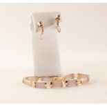 ORIENTAL 9ct GOLD AND MUTTON FAT JADE BRACELET formed of nine slightly curved oblong links,