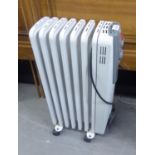 A DELONGHI ELECTRIC OIL FILLED COLUMN RADIATOR