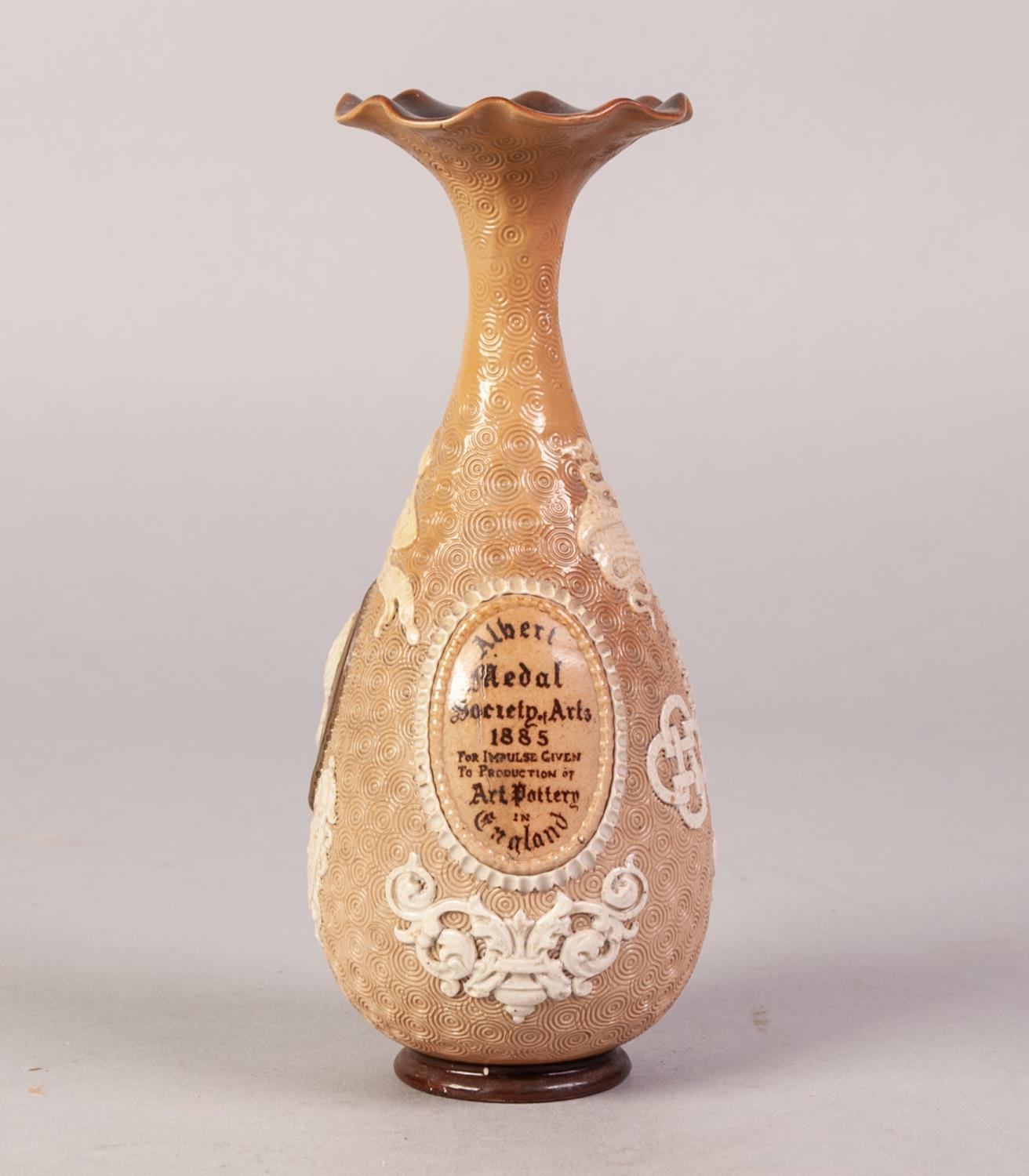 LATE VICTORIAN DOULTON (Lambeth) small pear shaped vase with frilled rim the body applied with a - Image 3 of 3