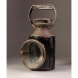 MID 20th CENTURY BRITISH RAILWAYS (western Region) PARAFFIN LAMP revolving interior with green, red,