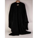 EDE AND RAVENSCROFT LTD - ROBE MAKERS LONDON BLACK GRADUATION GOWN with BLACK FELT FABRIC SQUARE HAT