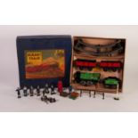 HORNBY BOXED LITHOGRAPHED TIN PLATE CLOCKWORK TRAIN ETC 0-4-0 locomotive and tender 2595, green