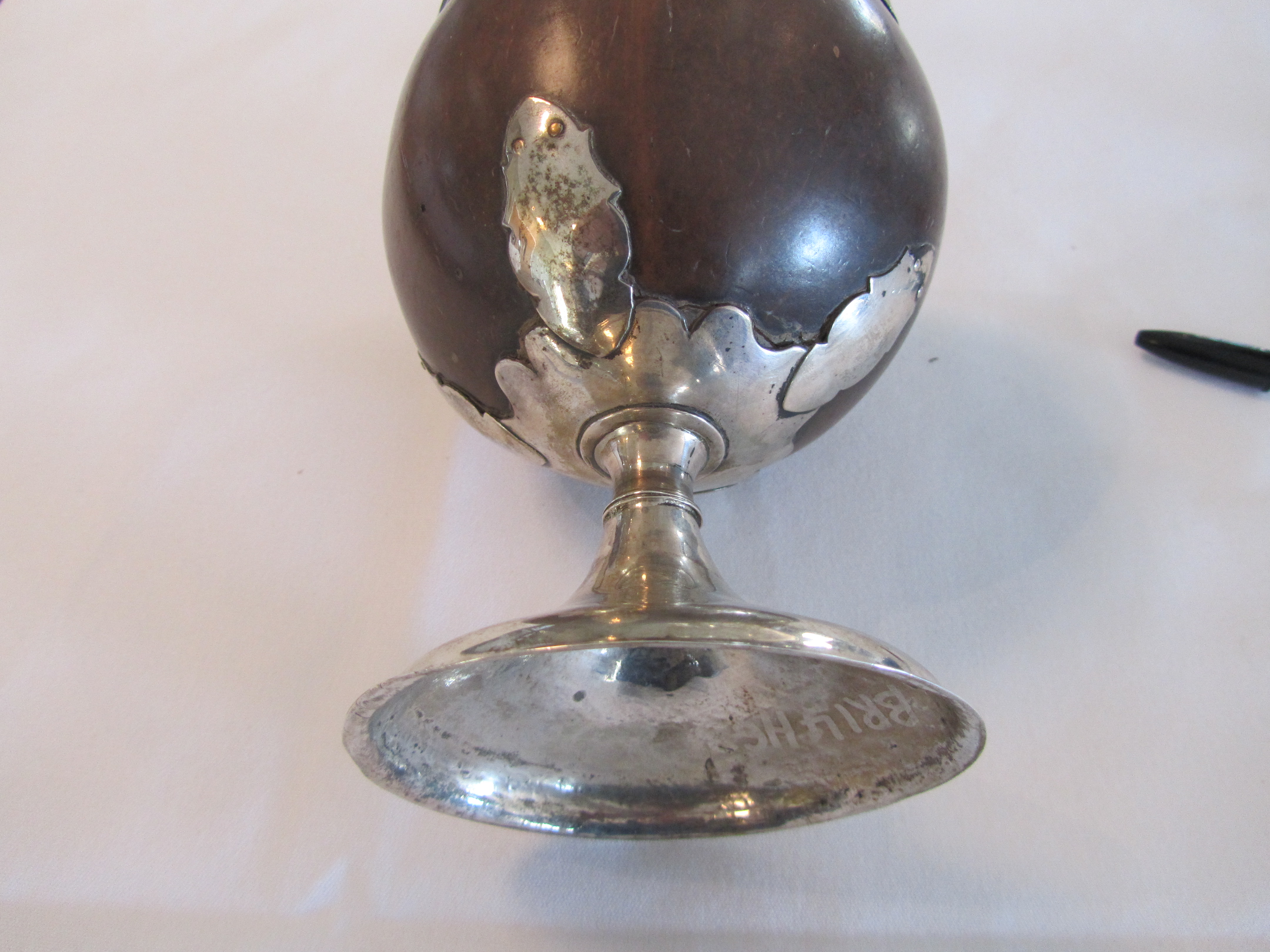 A large George III mounted coconut cup - Image 11 of 18