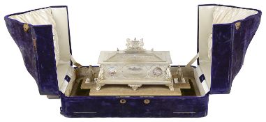 Silver casket presented to Gustav W Wolff of Harland & Wolff, Birmingham 1910 by Gibson & Co Ltd