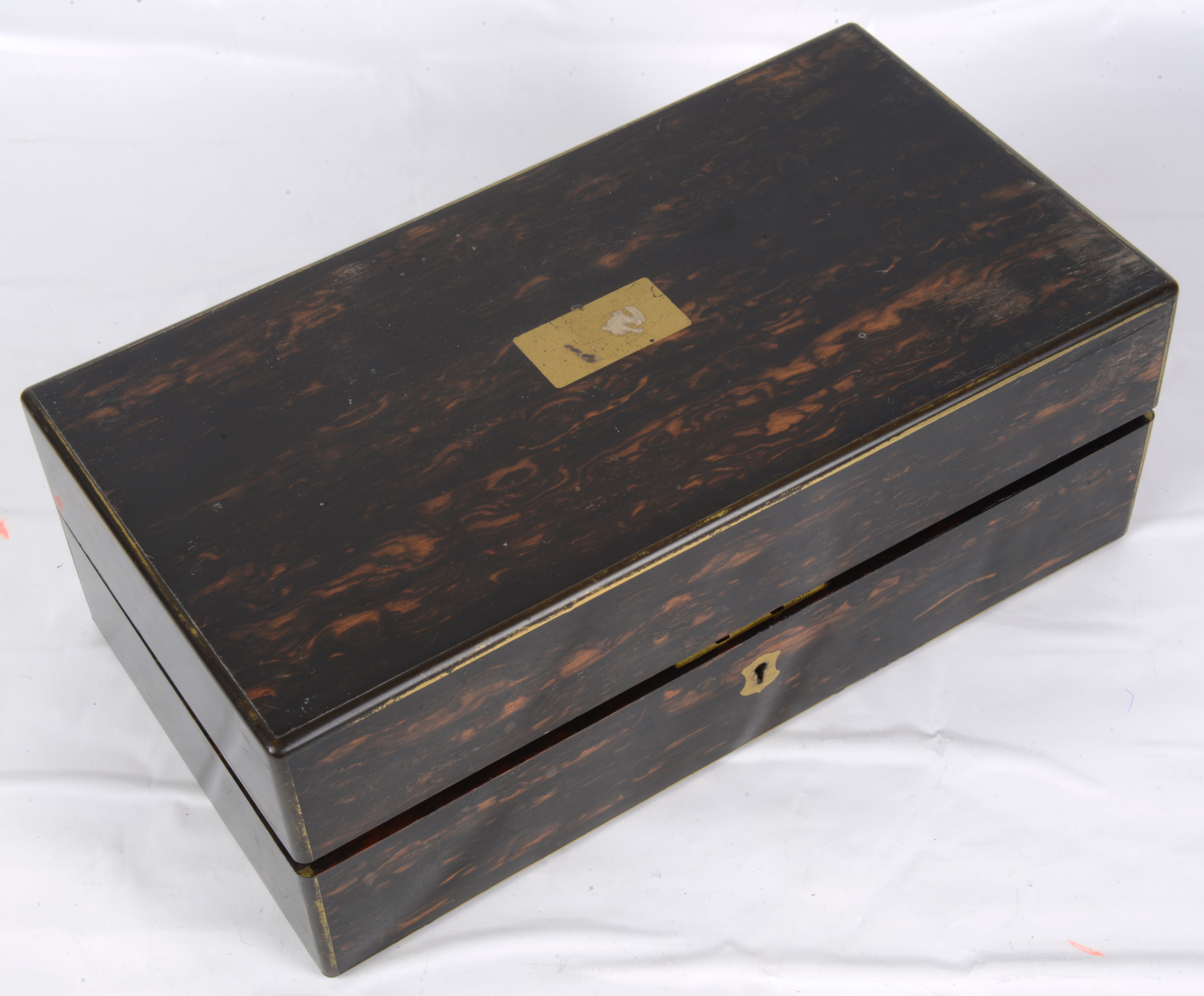 A Victorian coromandel dressing table box William Lund of London - Image 2 of 2