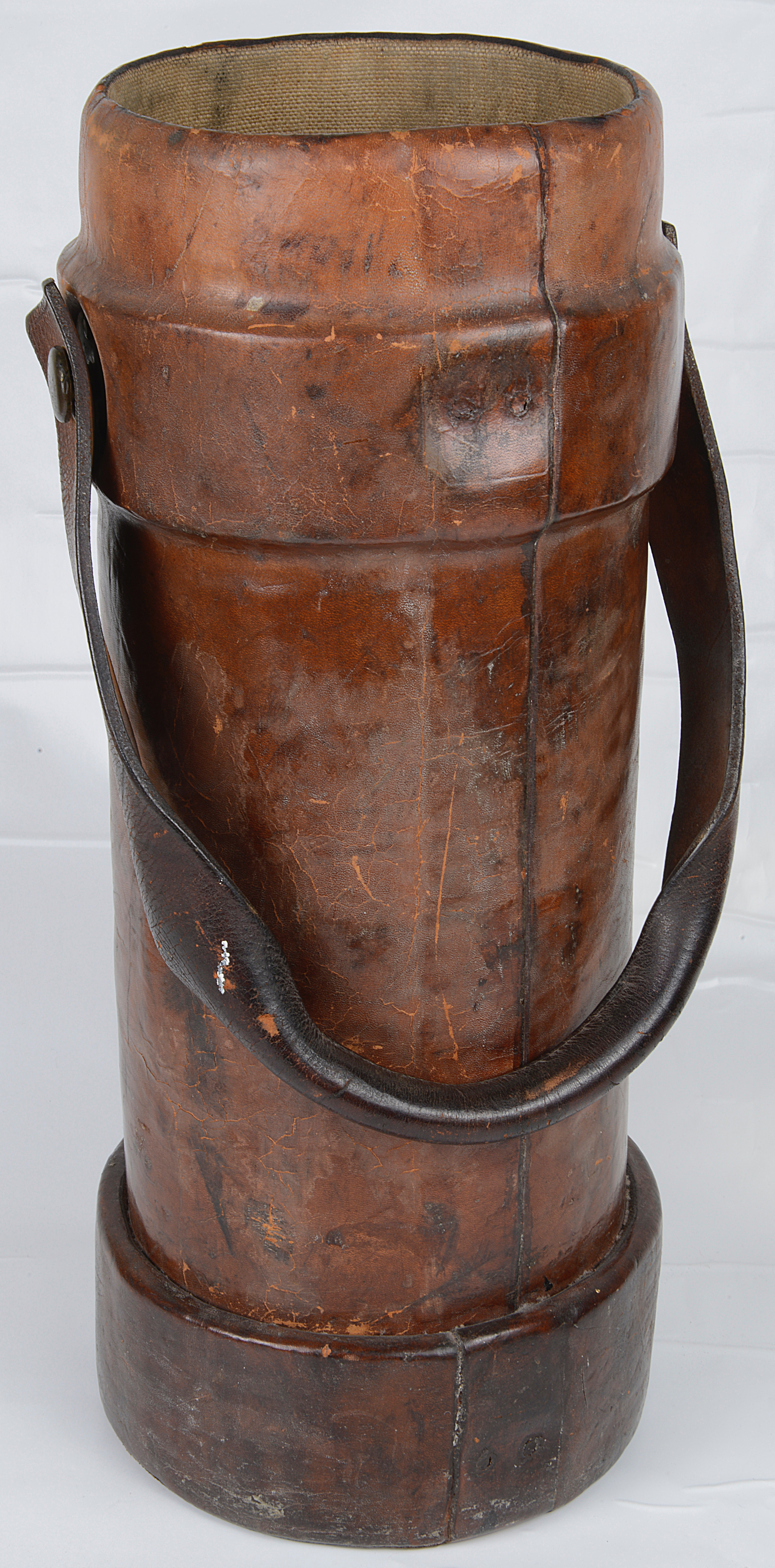 An A.G & Co Ltd tan leather shell carrier - Image 2 of 2