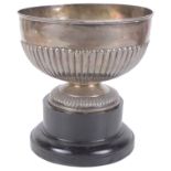 An Edwardian silver pedestal rose bowl, hallmarked London 1907