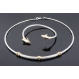 A Contemporary Continental two colour gold choker necklace and bracelet