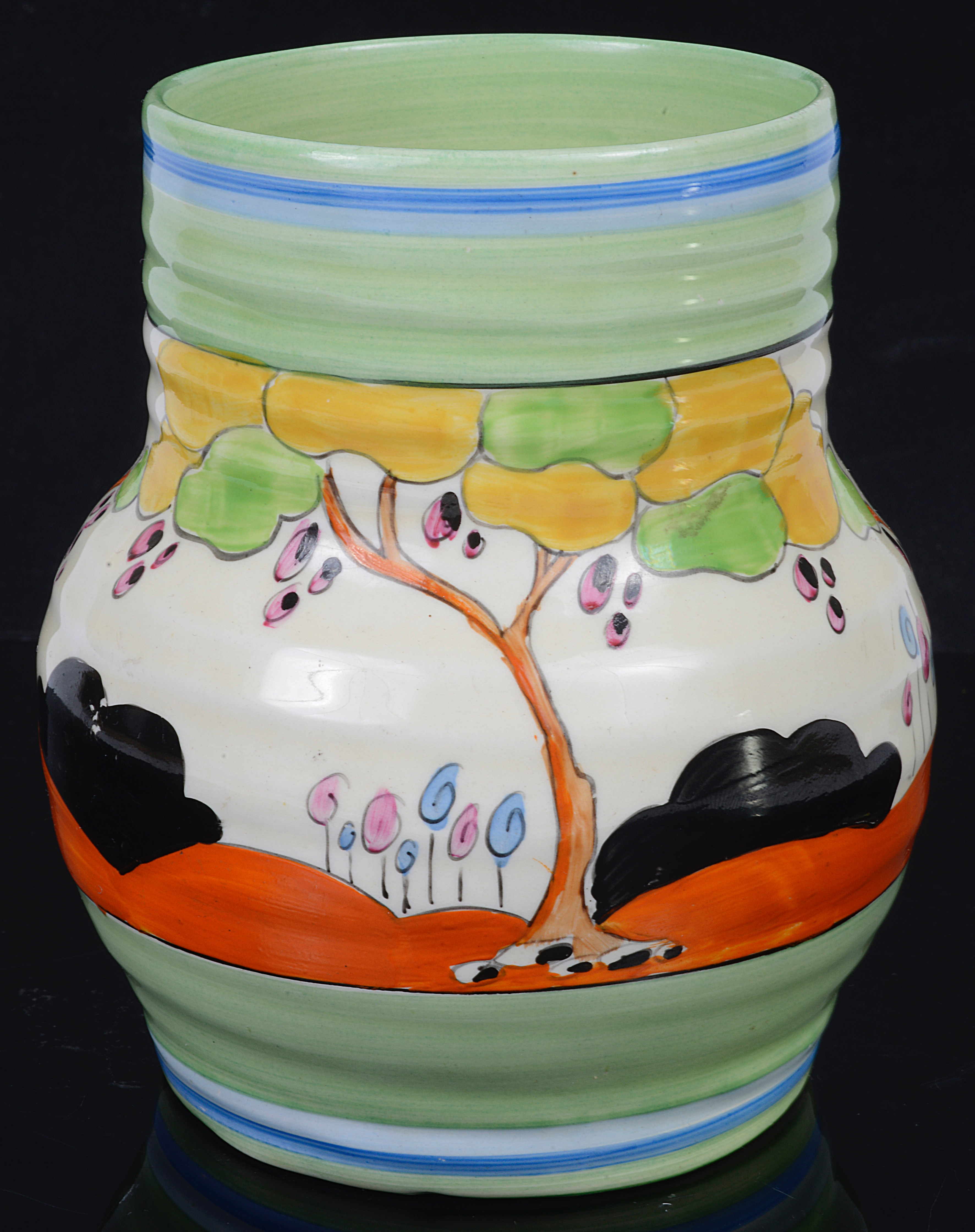 A Clarice Cliff 'Tulips' vase, c1930's - Image 2 of 15